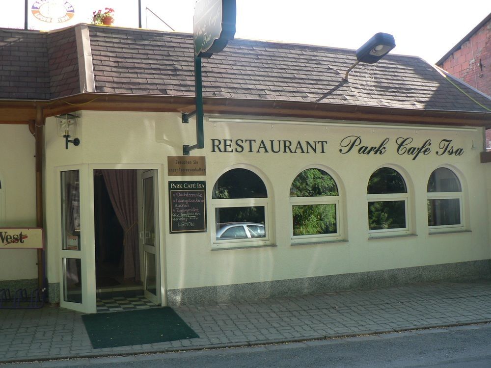 Hotel & Restaurant Park Cafe Isa Érfurt Exterior foto